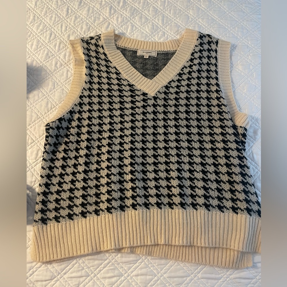 Black and white oversized vest